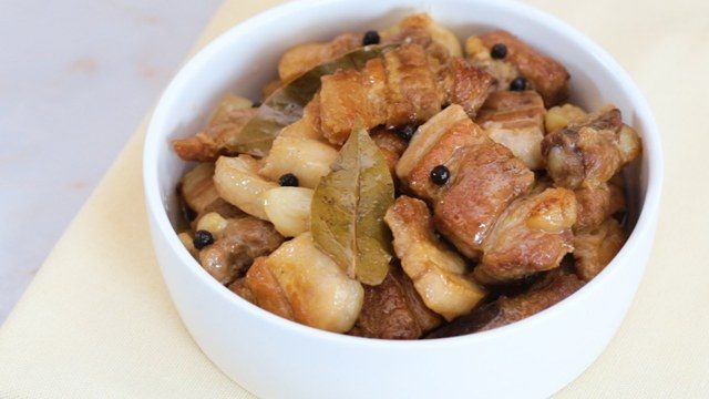 adobong puti recipe white pork adobo or vinegar pork dish 